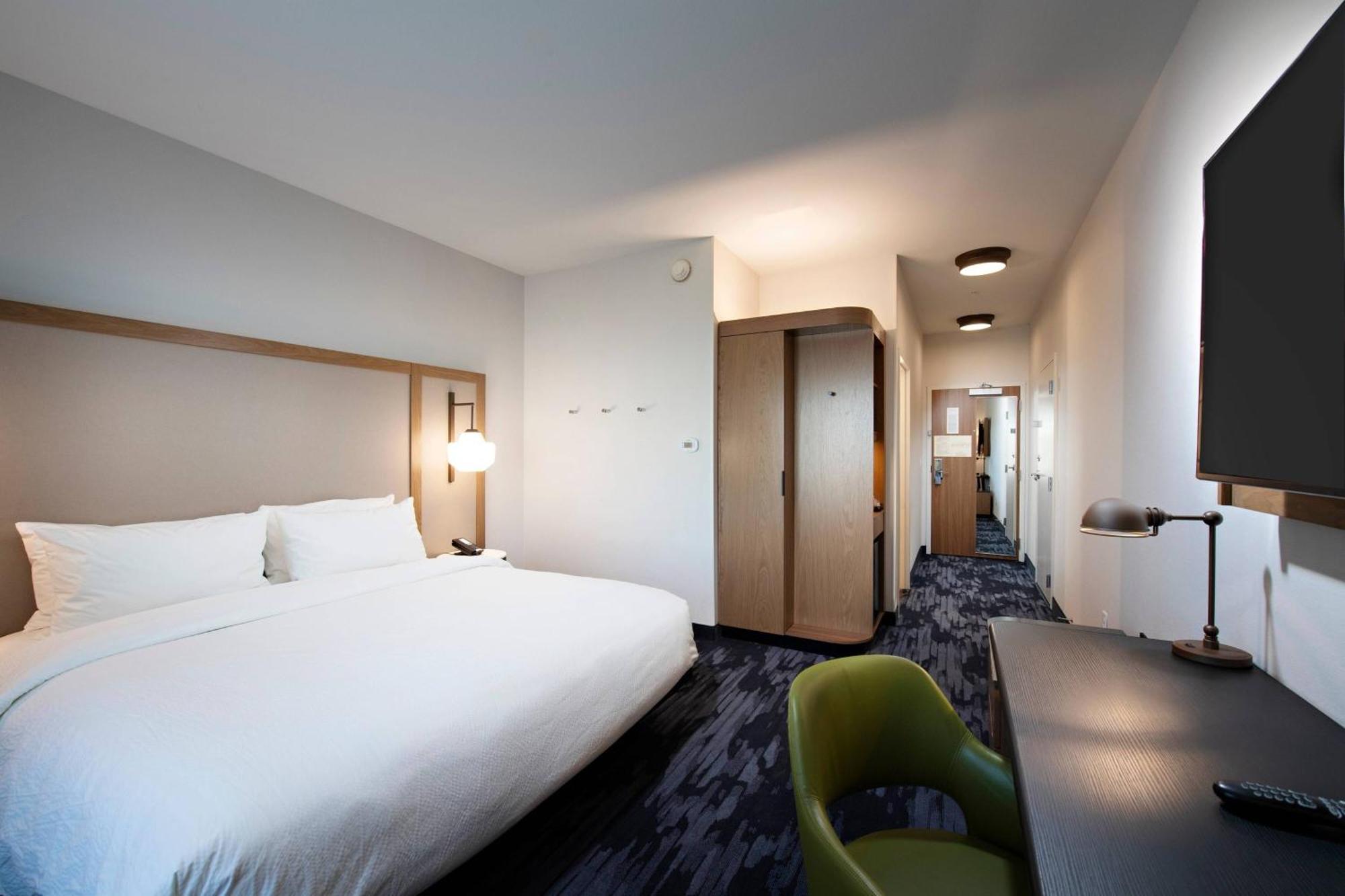 Fairfield Inn & Suites By Marriott Dayton North Murlin Heights Екстериор снимка